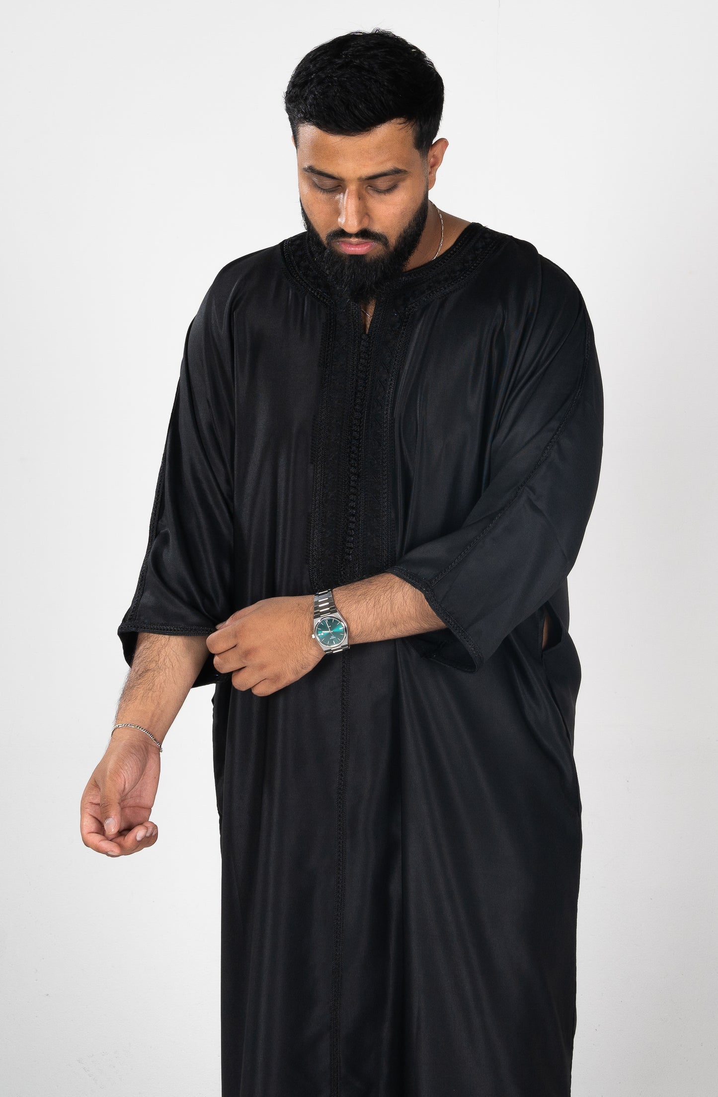 HAMZA | Ebony Jūbba