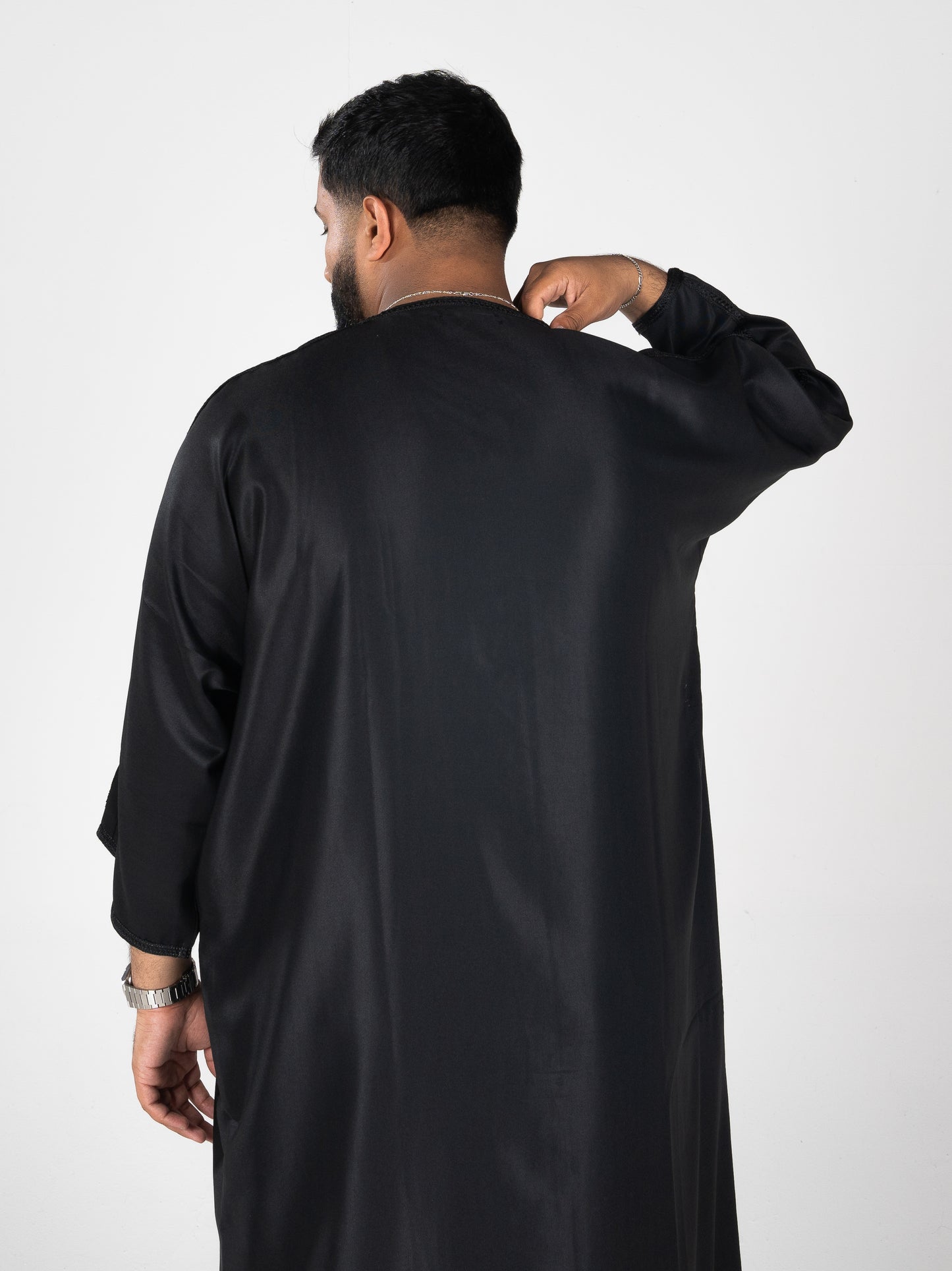 HAMZA | Ebony Jūbba