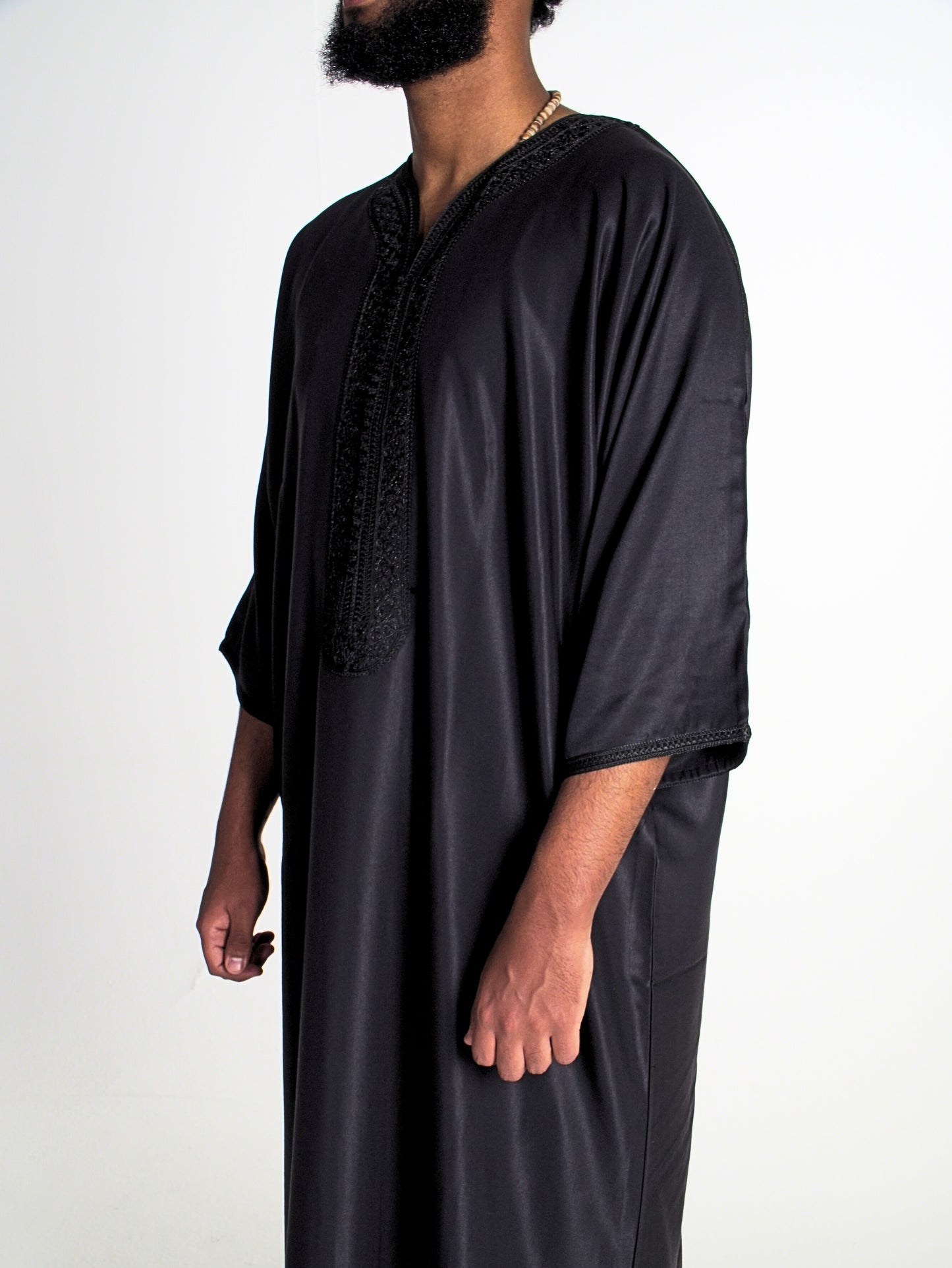 WALEED | Onyx Jūbba